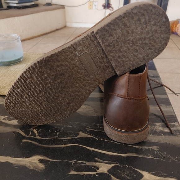 Shoes - Picture 7 of 7